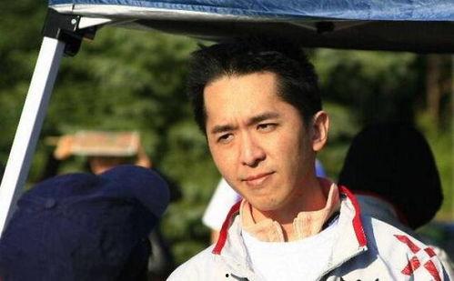 柯受良吃瓜看娱乐圈,吃瓜看娱乐圈，揭秘明星幕后故事